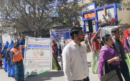 अंतरराष्ट्रीय महिला दिवस के अवसर पर आमजन को स्वच्छता जागरूकता हेतु निकाली रैली