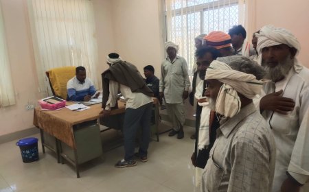 बिजली विभाग ने कैंथवाड़ा और पहाड़ी मे लगाया कैंप