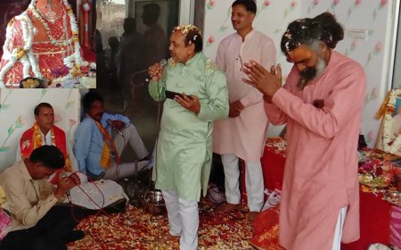 रंग मत डाले रे सांवरिया ,,,, सकट के रामेश्वर धाम वीर हनुमान मंदिर में हुआ फागोत्सव का आयोजन, होली के गीतों पर झूमे श्रद्धालु