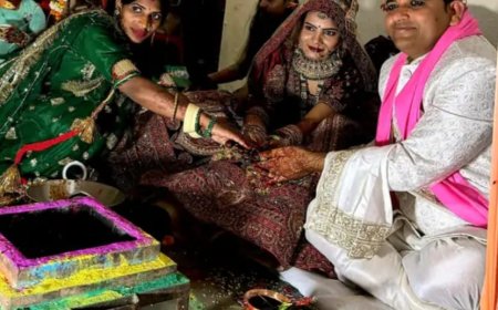  नगर पालिका के अधिशासी अधिकारी सुरेंद्र मीणा ने बिना दहेज लिए की शादी