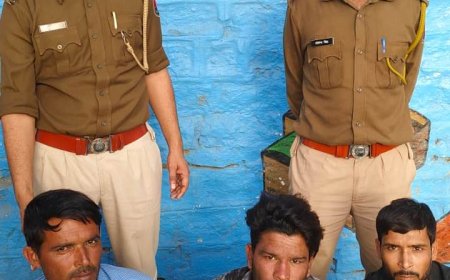 स्मैक सप्लायर से 28 ग्राम स्मैक व 27000 रूपये जब्त कर तीन आरोपीयो को किया गिरफ्तार