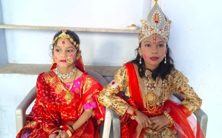 फागोत्सव में भजनों के माध्यम से ठाकुर जी को रिझाया