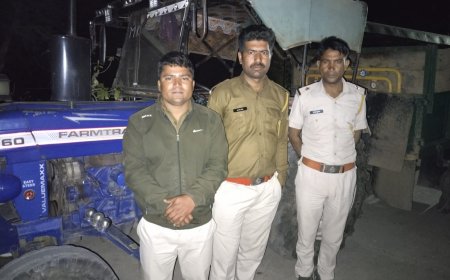 पत्थरों से भरी ट्रैक्टर ट्राली को छोड़कर भागे वनकर्मियों ने की जप्त