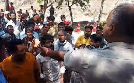 बरवाड़ा गांव में खुलेआम चल रही गुंडागर्दी, चोरी-लूटपाट की घटना से लोग परेशान: ग्रामीणों और SHO के बीच बहस