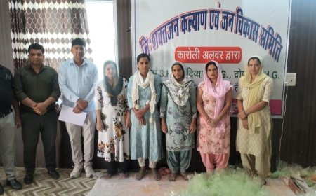 महिला समूह बना रही है खैरथल में ऑर्गेनिक गुलाल