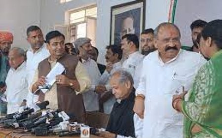 पूर्व विधायक प्रहलाद गुंजल ने कांग्रेस जॉइन की:बोले-मैं किसी की चमचागिरी नहीं करता