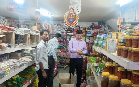 शुद्ध आहार मिलावट पर वार: 65 किलोग्राम एक्सपायरी डेट खाद्य सामग्री करवाई नष्ट, फिर व्यापारियों ने की दुकाने बंद 