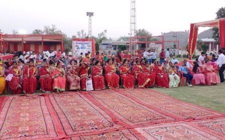 वैश्य महासमिति राजगढ़ ने धूमधाम से मनाया होली मिलन समारोह