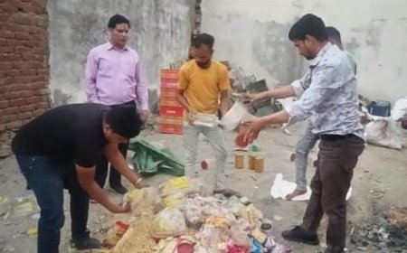 एक क्विंटल एक्सपायरी डेट सामग्री की होली जलाई, लोगों को पहली बार लगा होता है खाद्य सुरक्षा अधिकारी