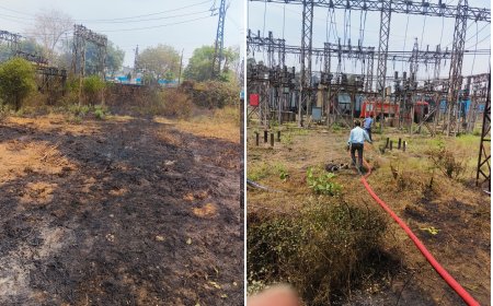 ट्रांसफार्मर से निकली चिगारी डिस्कॉम परिसर मे लगी आग