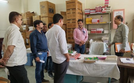 नीमकाथाना सीएमएचओ व  आरसीएचओ ने किया सरकारी अस्पताल का औचक निरीक्षण