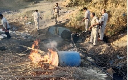 अवैध देशी हथकड शराब बनाने वालो के विरुद्ध हुई संयुक्त प्रभावी कार्यवाही