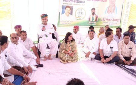 चुनावी तैयारियों को लेकर लोकसभा प्रत्याशी संगीता बेनीवाल ने ली ब्लॉक की बैठक