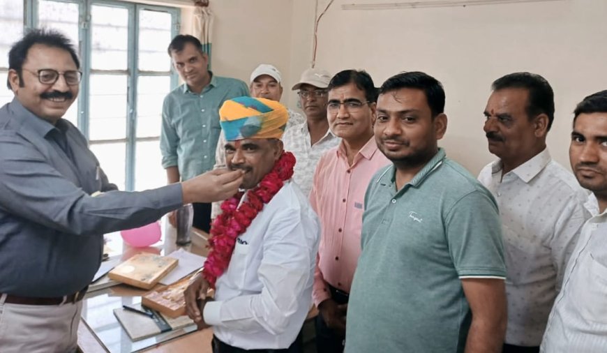राम अवतार बंजारा ने बने सीबीईओ कार्यालय में अतिरिक्त प्रशासनिक अधिकारी