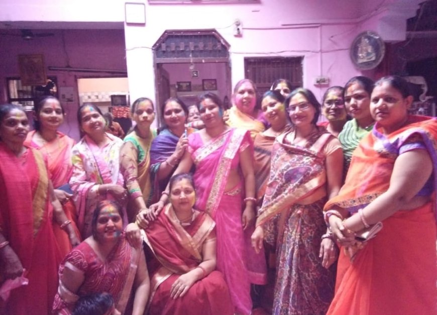 महावर वैश्य समाज महिलाओं ने मनाया फागोत्सव