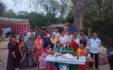 केला देवी जाने वाले पदयात्रियों के लिए लगाया मेडिकल कैंप