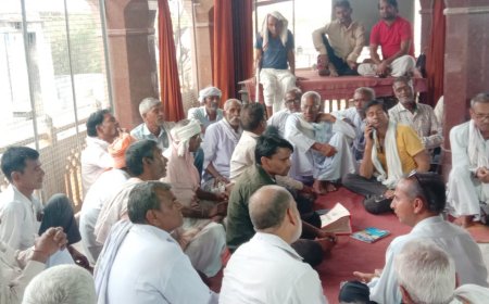 सकट चौथ माता के मेले एवं सत् चण्डी महायज्ञ‌ रामकथा के आयोजन को सफल बनाने के लिए ग्रामीणों ने की चर्चा