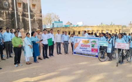 उदयपुरवाटी के खेल मैदान से निकाली मतदान के लिए जागरूकता रैली