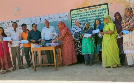 मतदान दिवस के दिन अधिक से अधिक मतदान करने के लिए किया प्रेरित