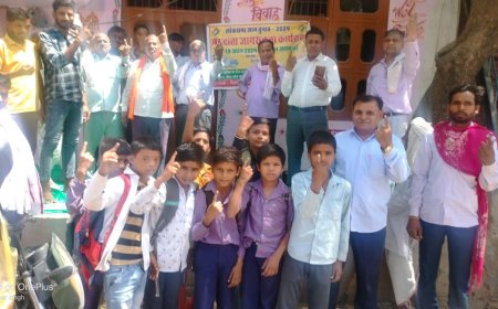 महवा विधानसभा क्षेत्र में कम मतदान केंद्र वाले  में केंदो मैं स्वीप टीम द्वारा  मतदाता जागरूकता कार्यक्रम आयोजित