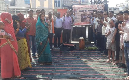 महुवा में स्वीप कार्यक्रम के तहत सतरंगी सप्ताह का हुआ आगाज