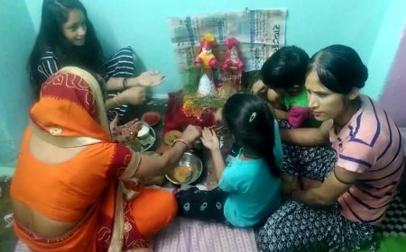 गणगौर पर्व पर युवती और महिलाओं ने की गणगौर की पूजा-अर्चना