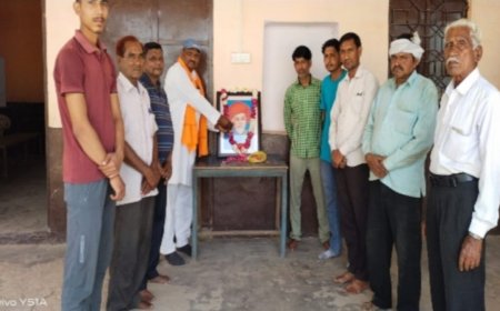 महात्मा फुले की जयंती मनाई गई