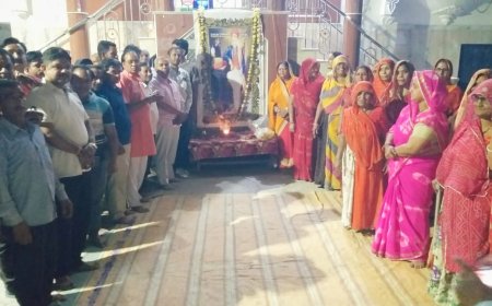 महात्मा ज्योतिबा फुले जयंती मनाई