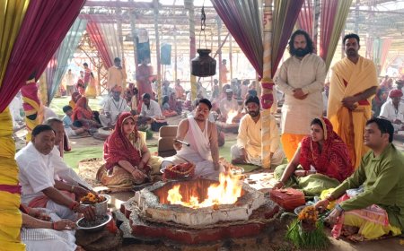 नव दिवसीय 109 कुंडीय श्रीराम महायज्ञ में यजमानों से वैदिक मंत्रोच्चारण के साथ 45 लाख आहुतियां दी