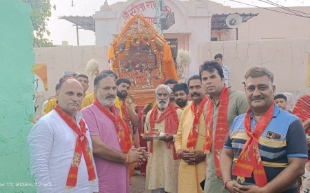 रामनवमी के पावन पर्व पर निकाली  भव्य शोभायात्रा