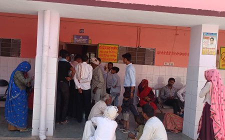 रैणी सीएचसी पर बडी संख्या मे बढोतरी हुई ,ओपीडी मे सामुदायिक स्वास्थ्य केन्द्र रैणी पर महिला  डाक्टर सहित चिकित्सको का अभाव