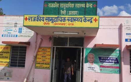 अघोषित विधुत कटोती से सामुदायिक स्वास्थ्य केन्द्र में हुए मरीज गर्मी मे परेशान