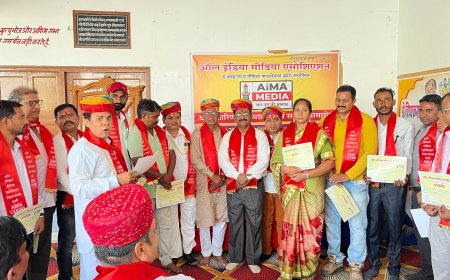 ऑल इंडिया मीडियम एसोशिएशन के 16 रिपोर्टरों ने ली पद एवं गोपनीयता की शपथ