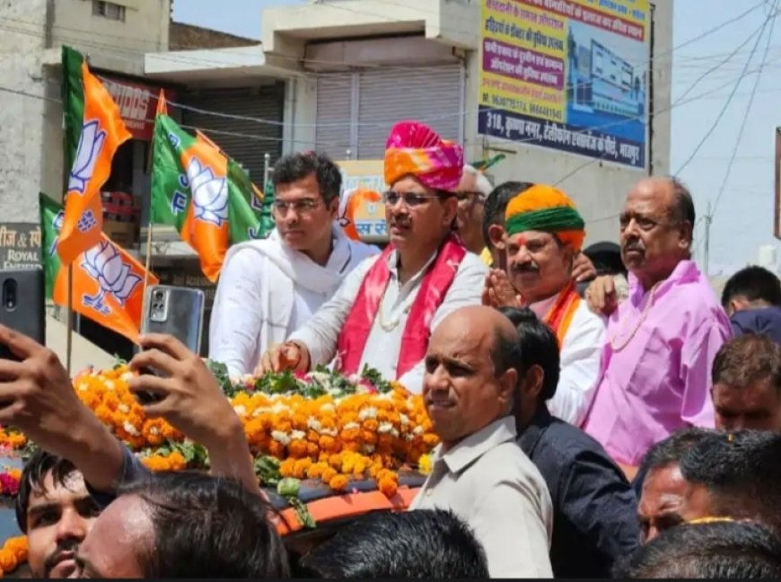 भरतपुर में मुख्यमंत्री भजनलाल शर्मा ने किया रोड शो