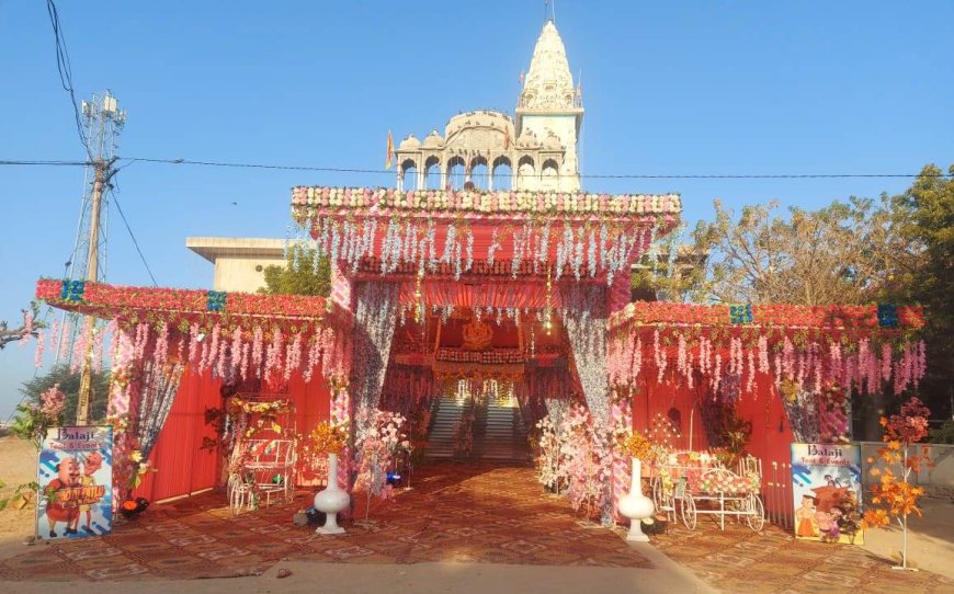 झड़ाया बालाजी मंदिर में कल लगाएंगे श्रद्धालु धोक, मांगेंगे मन्नत :हनुमान जयंती पर कल सजेगा बजरंगबली का भव्य दरबार