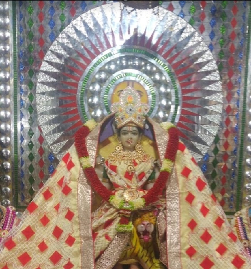 लाखों श्रद्धालुओं की आस्था का केंद्र है, धौलागढ़ देवी का मंदिर
