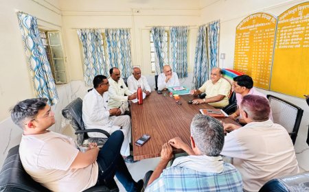 मकराना विधायक ने विद्युत आपूर्ति समस्या को लेकर अधिकारियों से वार्ता की