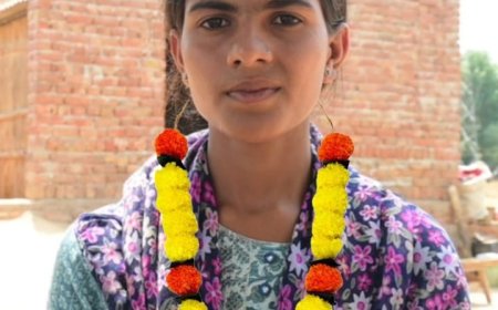 अभावग्रस्त परिस्थितियों में मांझी बने गुरुजी