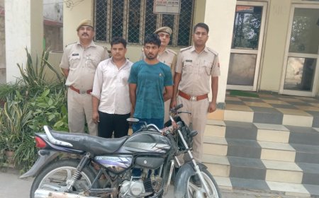 बाइक चोर सहित कबाड़ी  गिरफ्तार,जिम के सामने से की थी मोटरसाईकिल चोरी