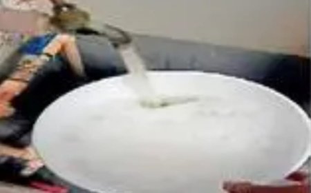 2 माह से नलों में आ रहा गंदा और बदबूदार पानी