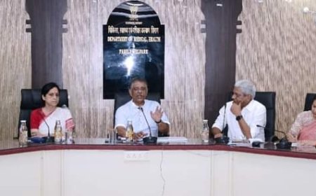 हीटवेव प्रबंधन को लेकर उच्च स्तरीय बैठक- चिकित्सा तंत्र अलर्ट एवं प्रो-एक्टिव एप्रोच से करे काम लापरवाही पर अधीक्षक की जिम्मेदारी होगी तय: चिकित्सा मंत्री