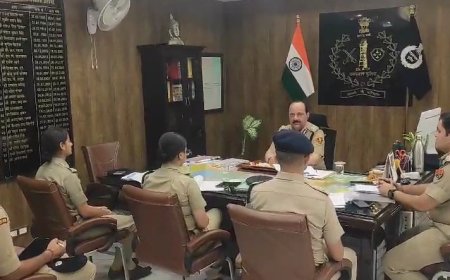 रेंज आईजी ने ली अलवर के मिनि सचिवालय में क्राईम मीटिंग