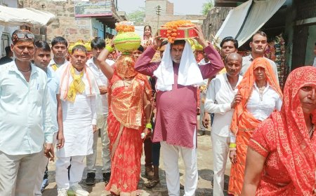 सैनी समाज मंदिर नौगावा पर संगीतमय श्री शिव महापुराण कथा का आयोजन: निकली कलश यात्रा