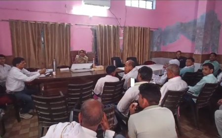 गोविन्दगढ़ पंचायत समिति की साधारण सभा की बैठक कोरम पूर्ति के अभाव में स्थगित,BDO प्रधान में हुई नोक झोक