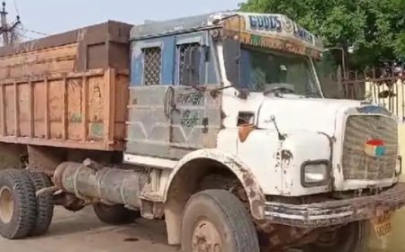 तेज रफ्तार ट्रक ने पैदल जा रही मां बेटी को मारी टक्कर,मां बेटी को मारी टक्कर-मां गंभीर रूप से घायल