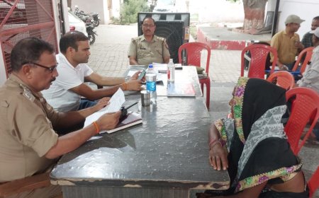 थाना समाधान दिवस में एसडीएम,सीओ नें सुनी जन शिकायतें, दिए आवश्यक निर्देश