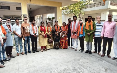 डॉ श्यामा प्रसाद मुखर्जी की पुण्यतिथि पर कार्य कर्ताओं ने लिया वृक्षारोपण का संकल्प