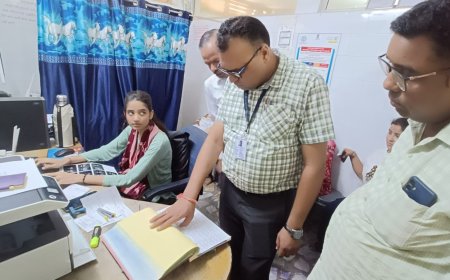 सीएमएचओ डॉ. राजेश कुमार ने किया सोनोग्राफी केंद्रों का निरीक्षण, पीसीपीएनडीटी एक्ट की पालना करने के दिए निर्देश