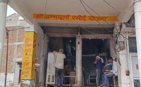 राज्य सरकार की योजनाओं को जमीनी धरातल पर पहुंचने से पहले की ठेकेदार व कर्मचारी कर रहे हैं फ़ैल, लाखों रुपए का लगा रहे है चूना, गरीबों को नही मिल रहा सुविधाओं का लाभ