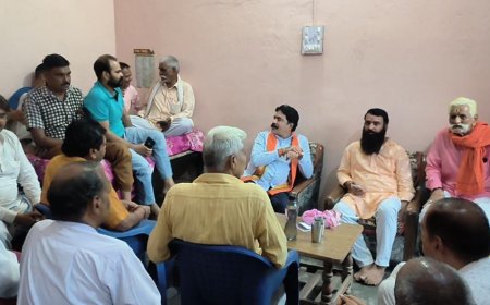 भाजपा मंडल गोविन्दगढ़ के कार्यकर्ताओं की बैठक का हुआ आयोजन, भाजपा नेता जय आहूजा आमजन से रूबरू